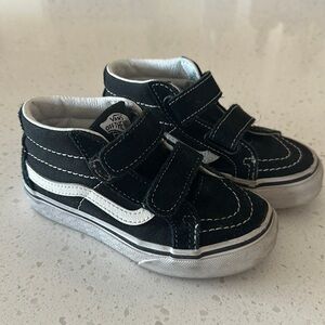 Toddler 10.5c Vans Black high tops